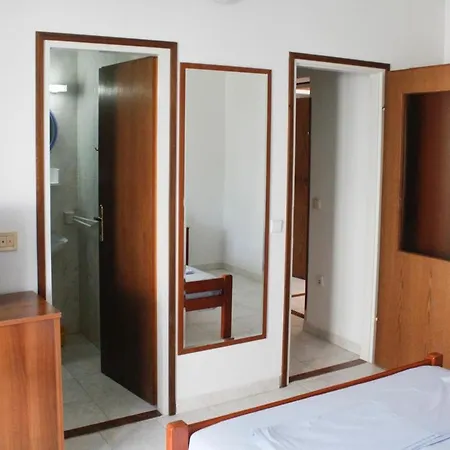 Appartement By The Sea Slatine, Ciovo - 13298